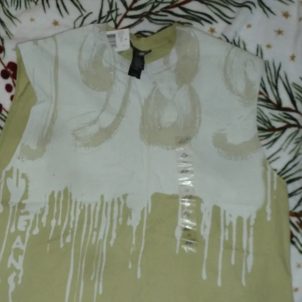 NEW Vintage  DKNY Sport Muscle Tee/ tank top Sz M - Picture 6 of 8